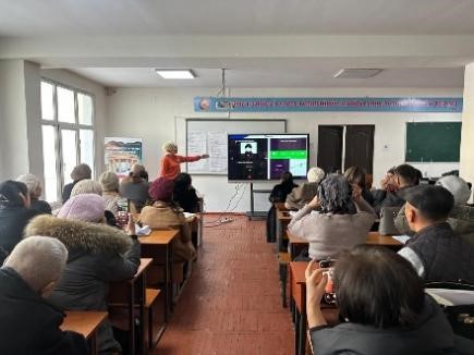 11.12.2024 – Алдыңкы тажрыйбаларды жайылтуу боюнча семинарыбыз бүгүн Финансы-юридикалык колледжде ЭБМИ, ПИЖИ, ФМАКИ жана ФЮКтун ПО курамдарынын катышуусунда болду.